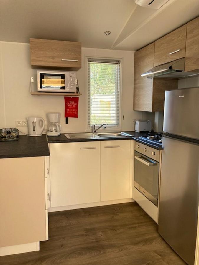 Mhvacances Louent Plusieurs Mobilhomes Dans Camping 4 Etoiles A 200M De La Plage Et Cure Thermale Canet-en-Roussillon Ngoại thất bức ảnh