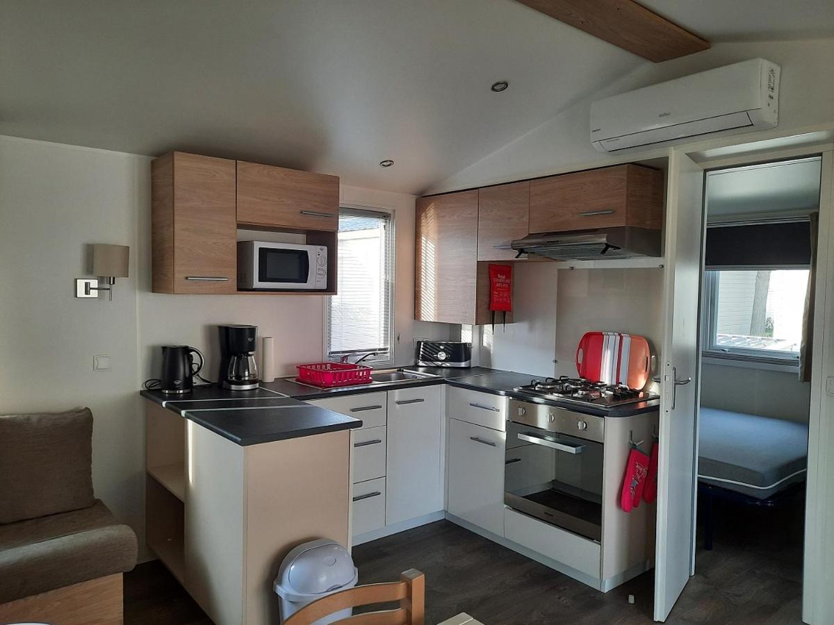 Mhvacances Louent Plusieurs Mobilhomes Dans Camping 4 Etoiles A 200M De La Plage Et Cure Thermale Canet-en-Roussillon Ngoại thất bức ảnh